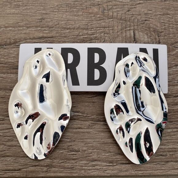 Urban Outfitters Coraline Silver tone Abstract Oversized Statement Earrings - Picture 1 of 4